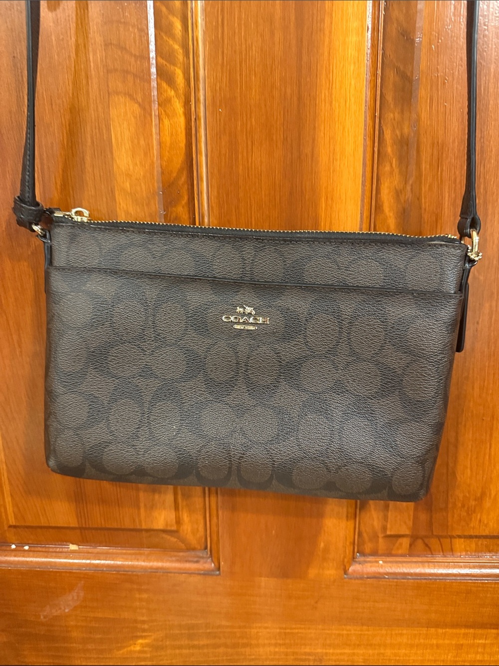 Coach Black Signature Crossbody with Gold Hardware - Picture 2 of 7